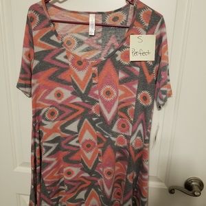 Lularoe perfect t